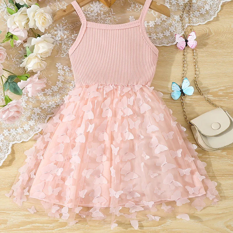 Vestido de Tule e Borboletas