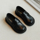 Sapato masculino infantil em couro macio