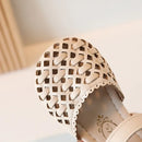 Sandália em couro sintético e solado antiderrapante infantil - 1 a 3 anos